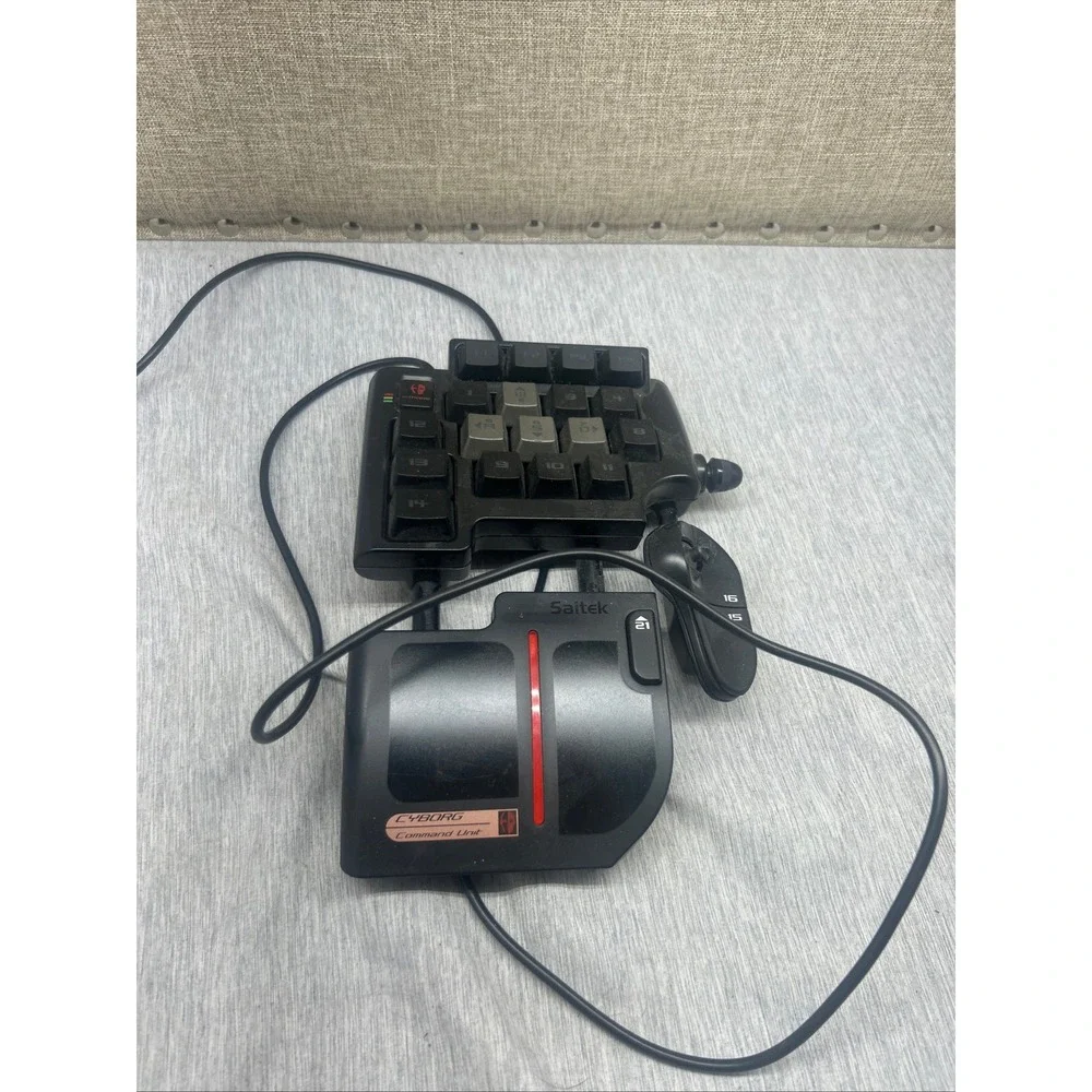 Saitek Cyborg Command Unit PC Gaming Keypad Programmable USB Wired Black CCU01